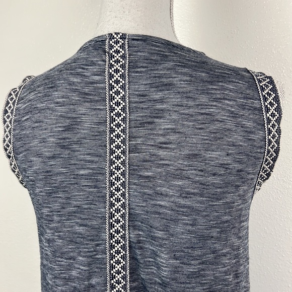 W5 Blouse Women Small Blue Cap Sleeve Chambray Print Aztec Trim Casual Top - Picture 9 of 12